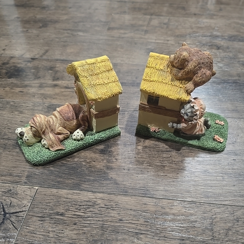 Vintage Markings Elizabeth Miles Fido Dog Bookends